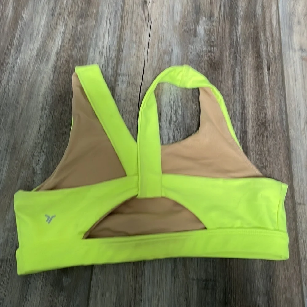 Girls neon leggings and sports bra set